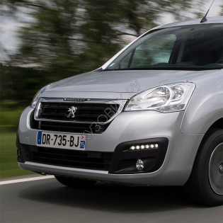 Бампер передний в цвет кузова Peugeot Partner 2 (2015-) рестайлинг