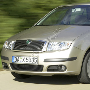 Бампер передний в цвет кузова Skoda Fabia 1 (2004-2007) рестайлинг Бампер передний в цвет кузова Skoda Fabia 1 (2004-2007) рестайлинг
